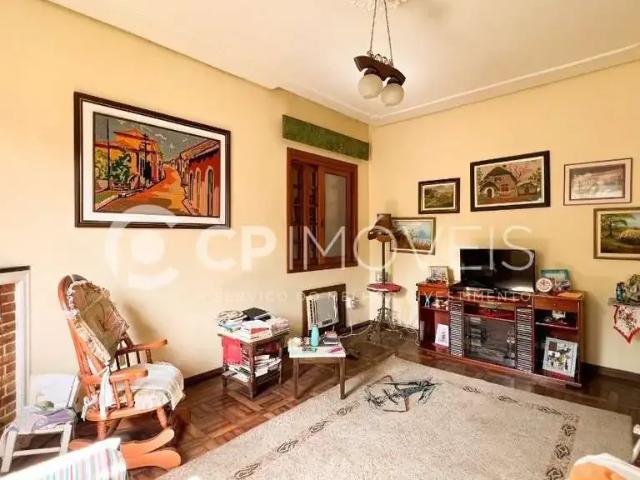 Casa / Sobrado Comercial para Locação em Porto Alegre/RS Jardim Lindóia 3 Quartos