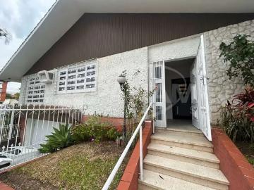 Casa / Sobrado Comercial para Locação em Porto Alegre/RS Jardim Lindóia 4 Quartos