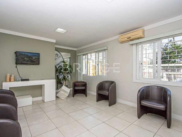Casa / Sobrado Comercial para Locação em Porto Alegre/RS Passo da Areia