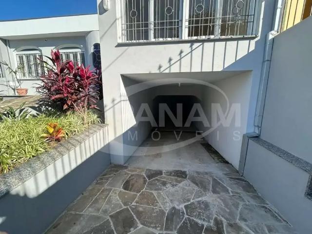 Casa / Sobrado Comercial para Locação em Porto Alegre/RS Parque Santa Fé 3 Quartos