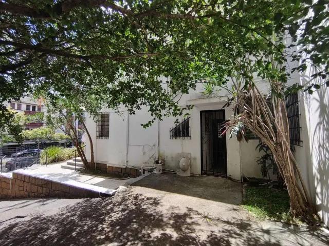 Casa / Sobrado Comercial para Locação em Porto Alegre/RS Petrópolis