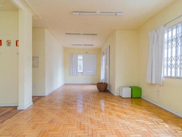 Casa / Sobrado Comercial para Locação em Porto Alegre/RS Petrópolis