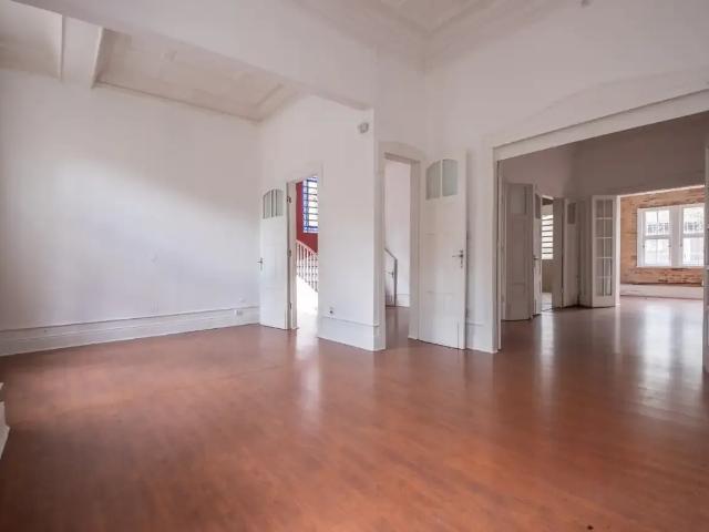 Casa / Sobrado Comercial para Locação em Porto Alegre/RS Rio Branco