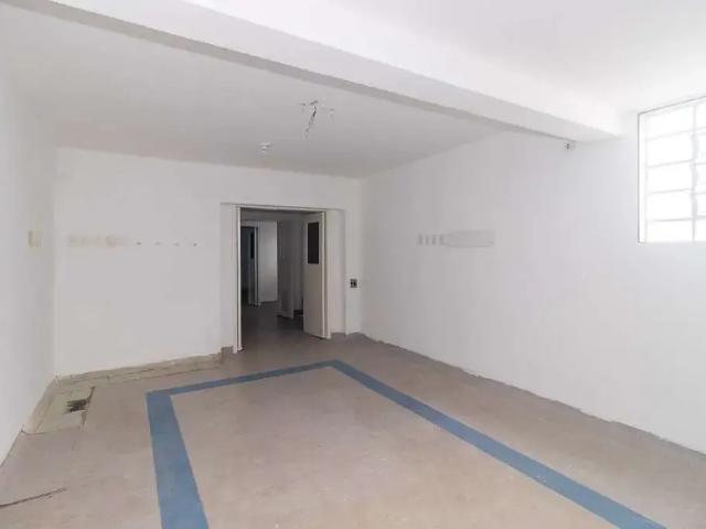 Casa / Sobrado Comercial para Locação em Porto Alegre/RS Rio Branco 4 Quartos