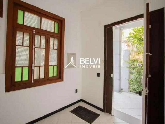 Casa / Sobrado Comercial para Locação em Porto Alegre/RS São Geraldo 5 Quartos