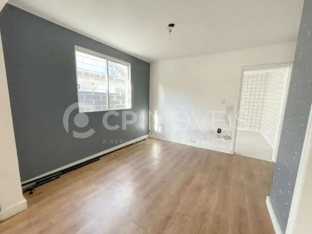 Casa / Sobrado Comercial para Locação em Porto Alegre/RS São Sebastião 3 Quartos