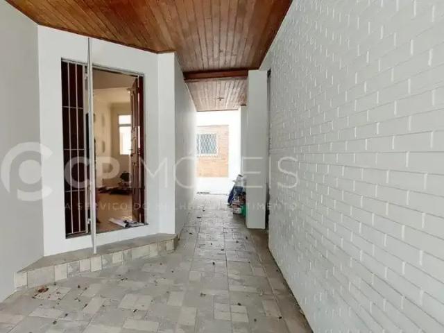 Casa / Sobrado Comercial para Locação em Porto Alegre/RS Santa Maria Goretti 6 Quartos