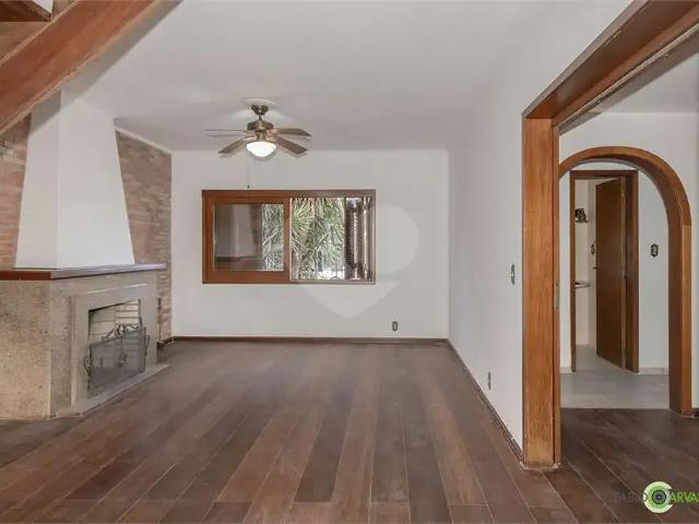 Casa / Sobrado Comercial para Locação em Porto Alegre/RS Santana 3 Quartos
