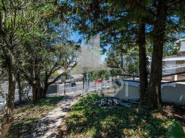 Casa / Sobrado Comercial para Locação em Porto Alegre/RS Tristeza