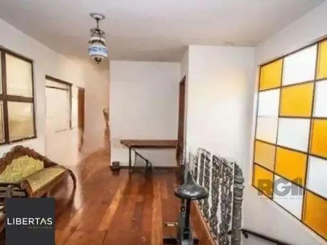 Casa / Sobrado Comercial para Locação em Porto Alegre/RS Tristeza 4 Quartos