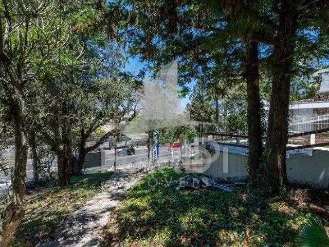 Casa / Sobrado Comercial para Locação em Porto Alegre/RS Tristeza