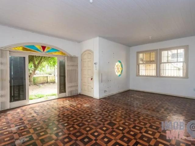 Casa / Sobrado Comercial para Locação em Porto Alegre/RS Vila Assunção