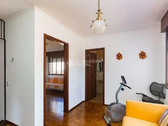 Casa / Sobrado Comercial para Locação em Porto Alegre/RS Vila Ipiranga