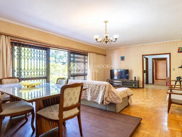 Casa / Sobrado Comercial para Locação em Porto Alegre/RS Vila Ipiranga
