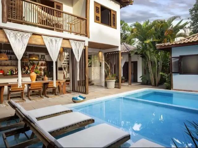 Casa / Sobrado Comercial para Locação em Porto Seguro/BA Arraial D´Ajuda 12 Quartos