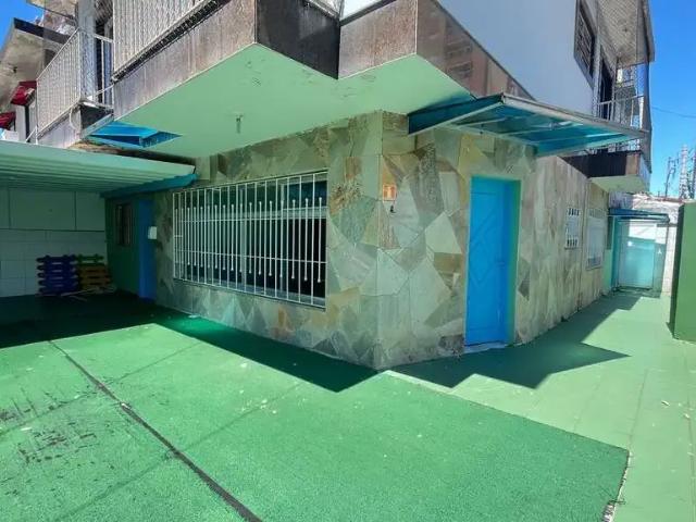Casa / Sobrado Comercial para Locação em Praia Grande/SP Boqueirão 4 Quartos