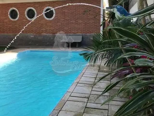Casa / Sobrado Comercial para Locação em Praia Grande/SP Vila Caiçara 4 Quartos