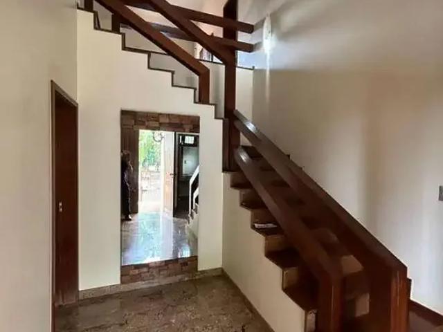 Casa / Sobrado Comercial para Locação em Presidente Prudente/SP Jardim Bongiovani 5 Quartos