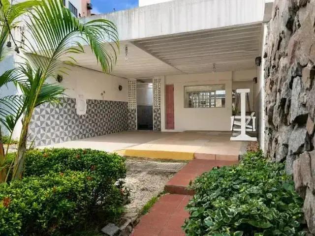 Casa / Sobrado Comercial para Locação em Recife/PE Boa Viagem 4 Quartos