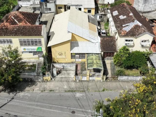 Casa / Sobrado Comercial para Locação em Recife/PE Casa Amarela 3 Quartos