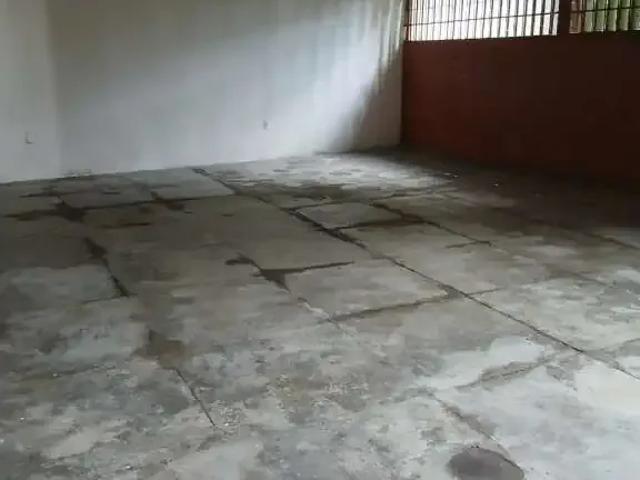 Casa / Sobrado Comercial para Locação em Recife/PE Caxangá 184 Quartos