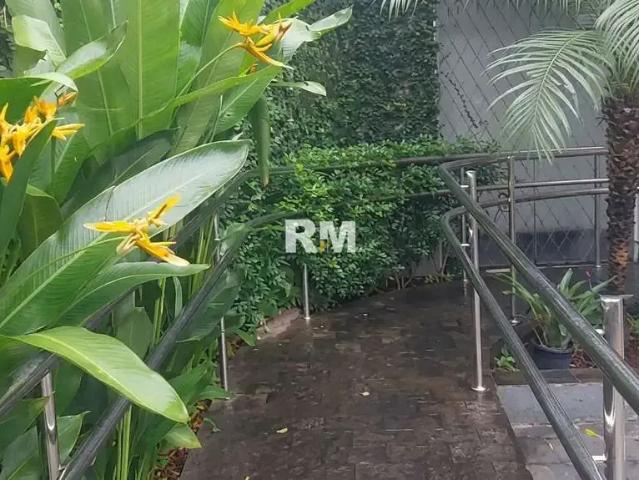 Casa / Sobrado Comercial para Locação em Recife/PE Espinheiro