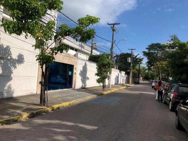 Casa / Sobrado Comercial para Locação em Recife/PE Pina