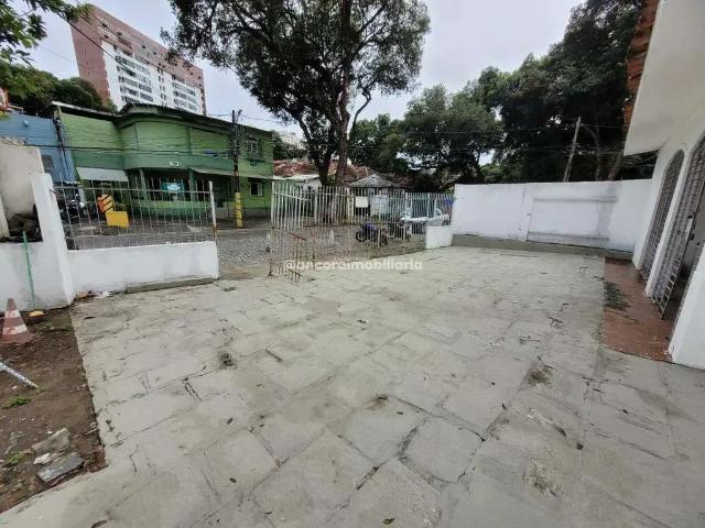 Casa / Sobrado Comercial para Locação em Recife/PE Santo Amaro