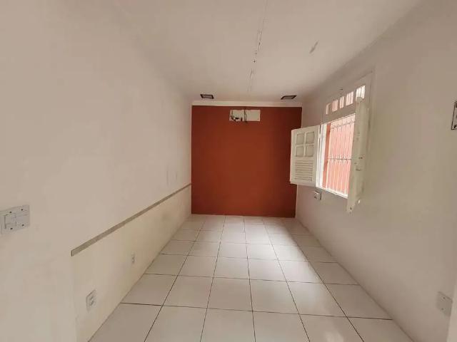 Casa / Sobrado Comercial para Locação em Recife/PE Torre 1 Quartos