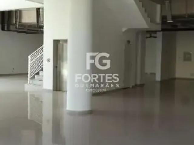 Casa / Sobrado Comercial para Locação em Ribeirão Preto/SP Condomínio Itamaraty