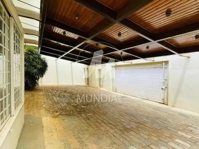 Casa / Sobrado Comercial para Locação em Ribeirão Preto/SP Alto da Boa Vista 4 Quartos