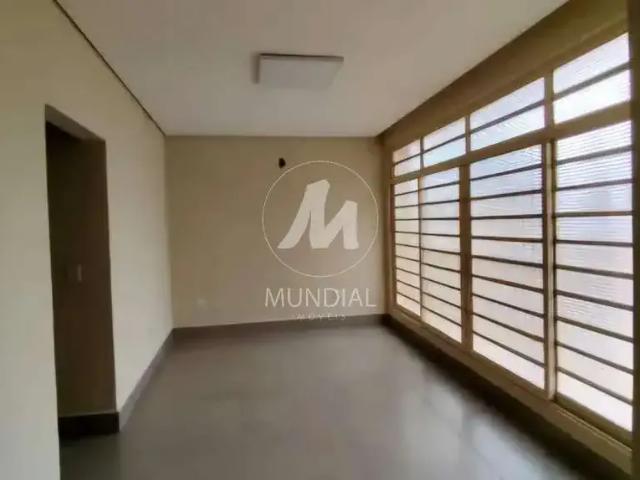 Casa / Sobrado Comercial para Locação em Ribeirão Preto/SP Jardim Macedo 6 Quartos