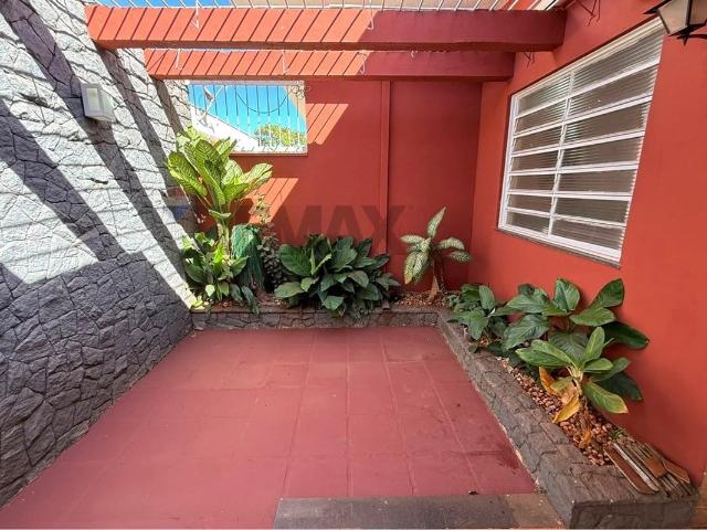 Casa / Sobrado Comercial para Locação em Ribeirão Preto/SP Jardim Macedo 3 Quartos