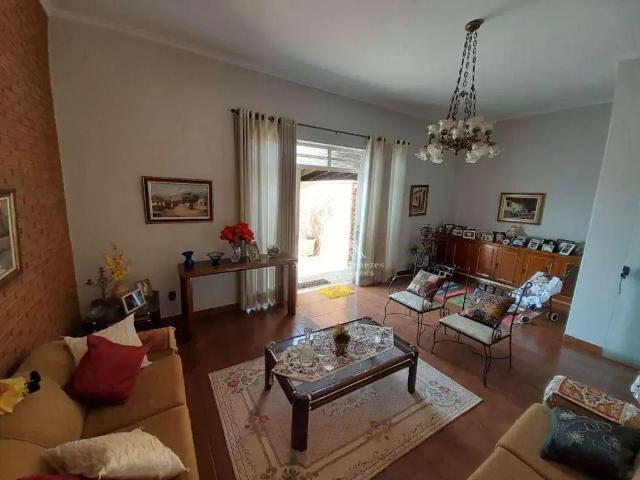 Casa / Sobrado Comercial para Locação em Ribeirão Preto/SP Jardim América 3 Quartos