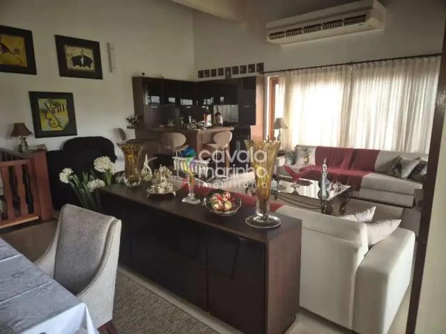 Casa / Sobrado Comercial para Locação em Ribeirão Preto/SP Jardim Canadá 4 Quartos