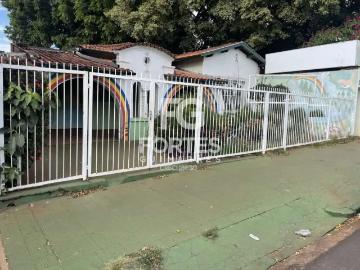 Casa / Sobrado Comercial para Locação em Ribeirão Preto/SP Jardim Sumaré 4 Quartos
