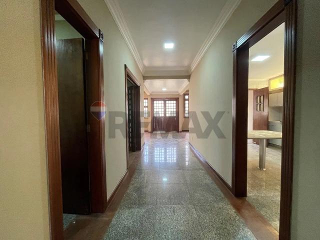 Casa / Sobrado Comercial para Locação em Ribeirão Preto/SP Jardim Santa Ângela 4 Quartos