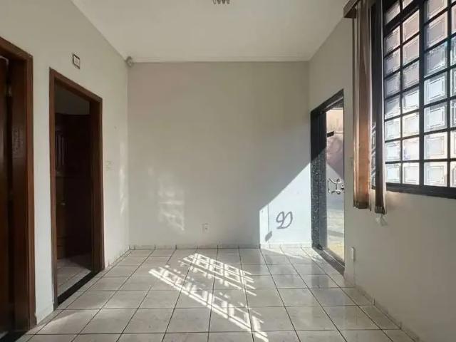 Casa / Sobrado Comercial para Locação em Ribeirão Preto/SP Nova Ribeirânia