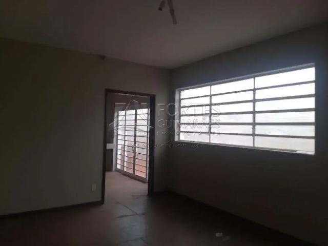 Casa / Sobrado Comercial para Locação em Ribeirão Preto/SP Vila Seixas 4 Quartos