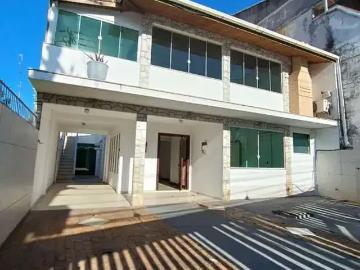 Casa / Sobrado Comercial para Locação em Rio das Ostras/RJ Costazul 6 Quartos