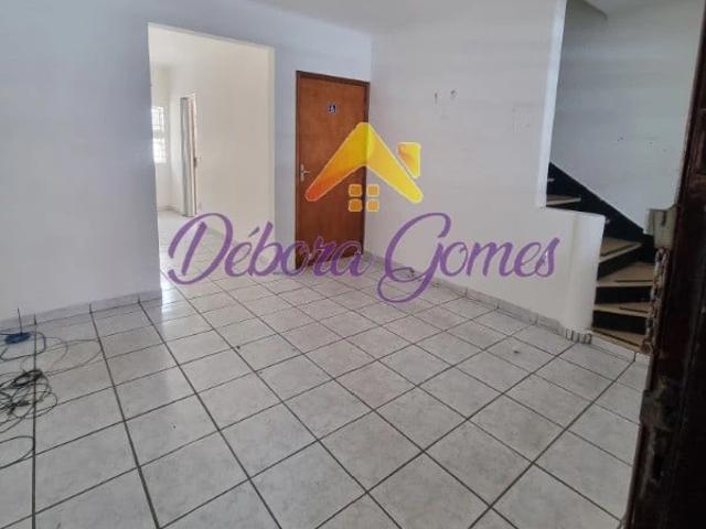 Casa / Sobrado Comercial para Locação em São Vicente/SP Centro 3 Quartos