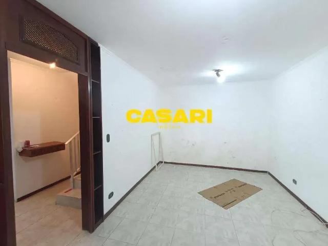 Casa / Sobrado Comercial para Locação em São Bernardo do Campo/SP Nova Petrópolis 3 Quartos