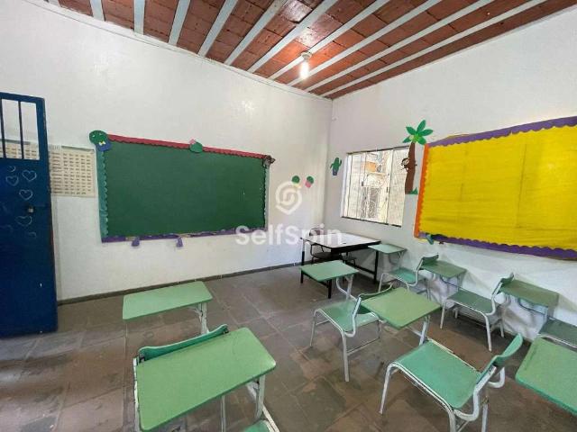 Casa / Sobrado Comercial para Locação em São Gonçalo/RJ Porto Velho