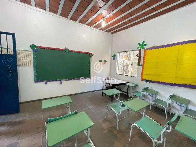 Casa / Sobrado Comercial para Locação em São Gonçalo/RJ Porto Velho