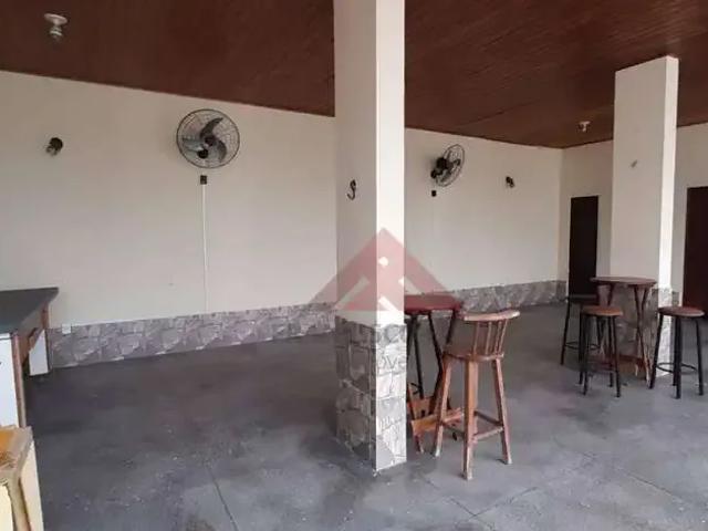 Casa / Sobrado Comercial para Locação em São Gonçalo/RJ Zé Garoto