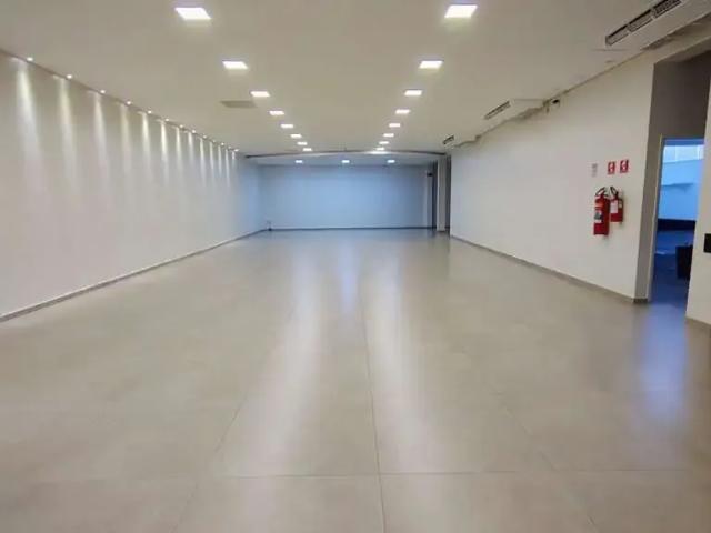 Casa / Sobrado Comercial para Locação em São João da Boa Vista/SP Centro