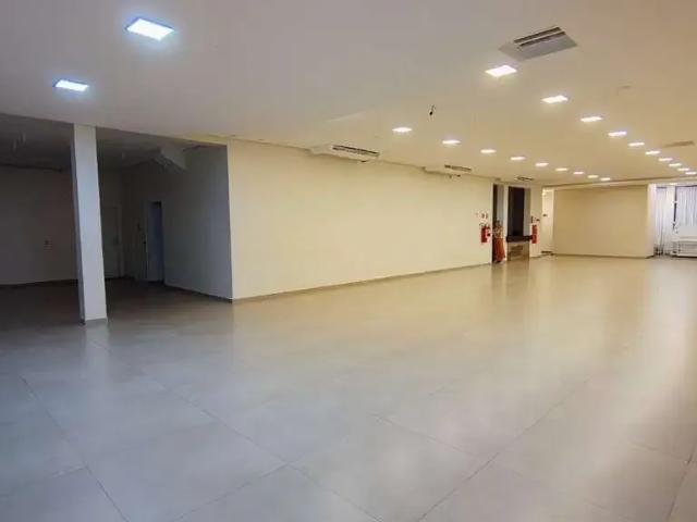 Casa / Sobrado Comercial para Locação em São João da Boa Vista/SP Centro