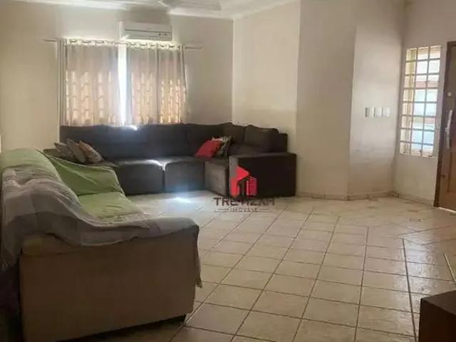 Casa / Sobrado Comercial para Locação em São José do Rio Preto/SP Nova Redentora 3 Quartos