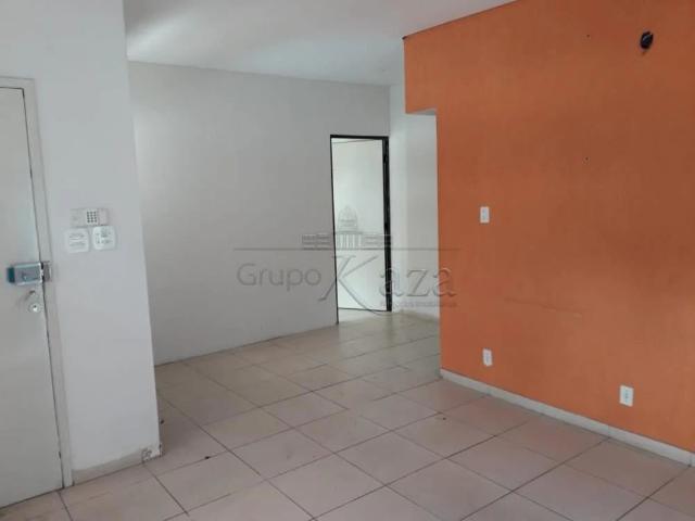 Casa / Sobrado Comercial para Locação em São José dos Campos/SP Vila Adyana