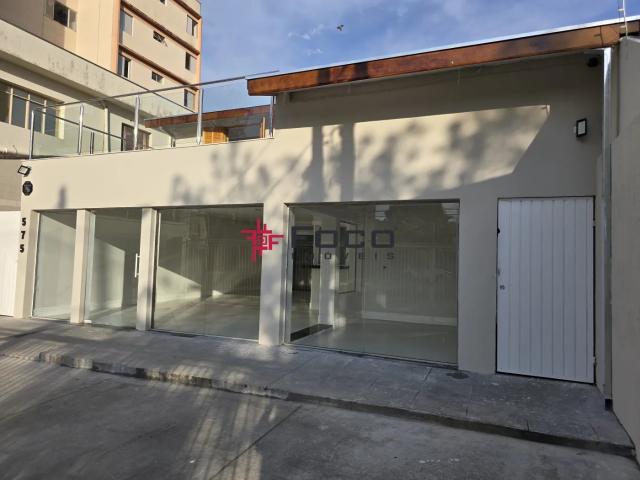 Casa / Sobrado Comercial para Locação em São José dos Campos/SP Vila Betânia
